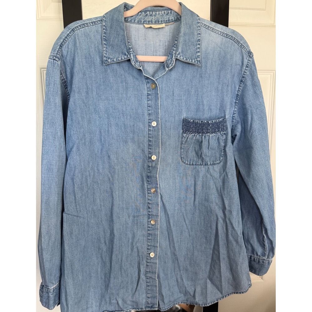 JJill Womens Denim Button Down Shirt Light Wash Smocked Pocket Long Sleeve Top